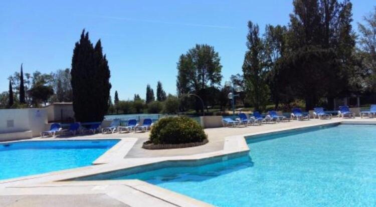 Appartement Village 9 En Residence De Vacances En Camargue Арль Екстер'єр фото